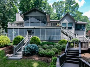 122 Catamaran Ln, Moneta, VA 24121