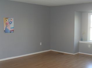 F22 Shirley Ln, Trenton, NJ 08648