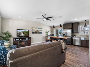 576 Jamie Dr, Camdenton, MO 65020