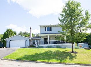 316 Hearthstone Dr, Endwell, NY 13760