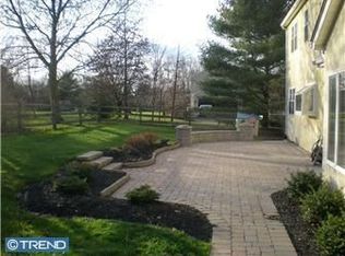 123 Pleasant Ln, Royersford, PA 19468