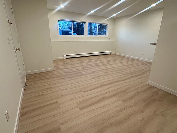 4th image of 2526 W 27th Ave APT 6