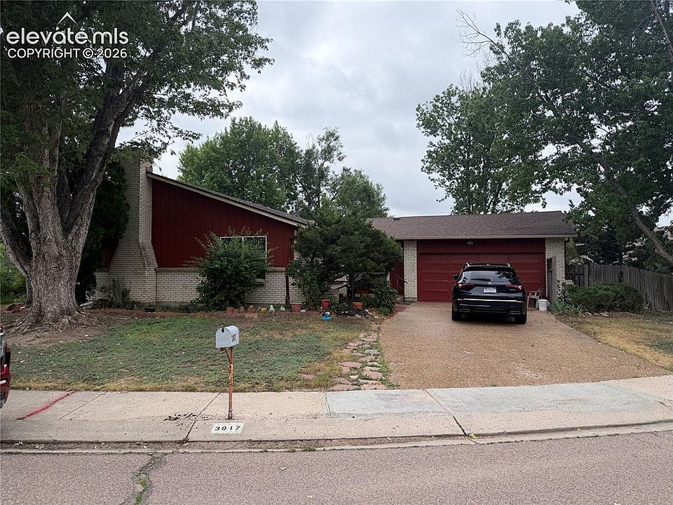 1st image of 3817 N Midsummer Ln