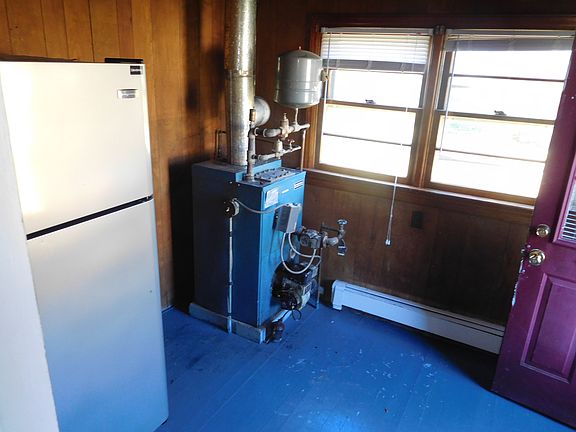 4th image of 4700 Eastover Ave