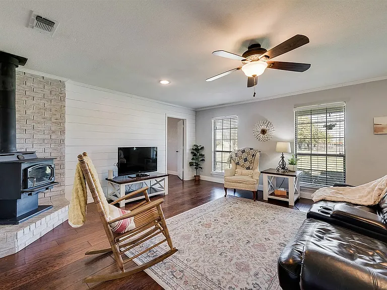 9711 Old Nacogdoches Trl — Photo 26