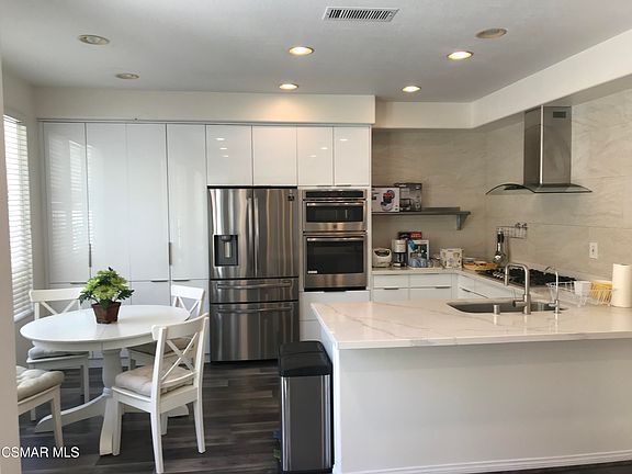 5th image of 3133 White Cedar Pl