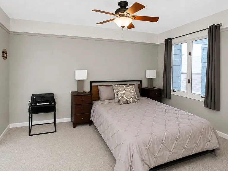9766 S Harbour Pointe Dr #29 — Photo 10