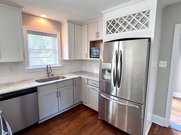 5th image of 6409 Patterson Ave