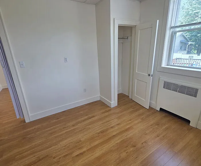 704 Poplar St #105 — Photo 6