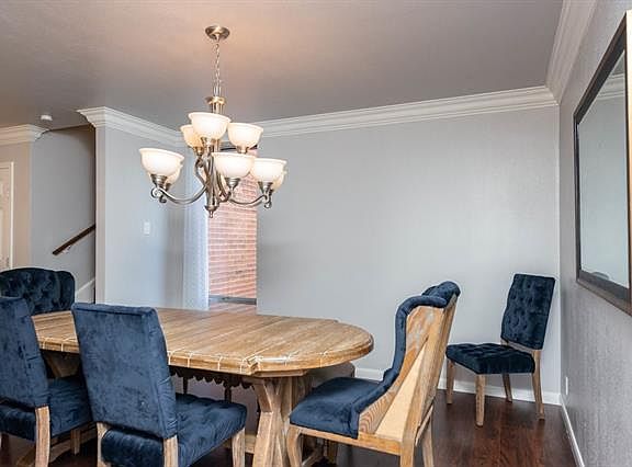 4th image of 528 E Avenue J APT A