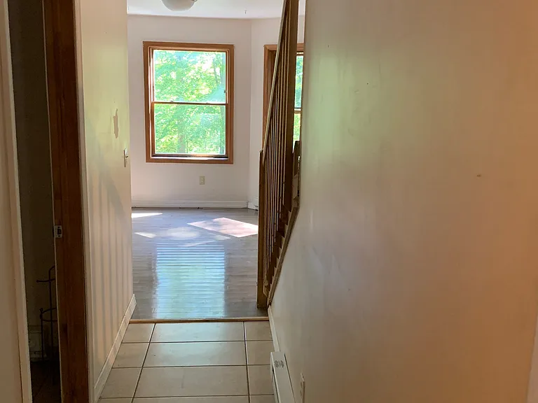 3618 Bristol Cir W — Photo 11