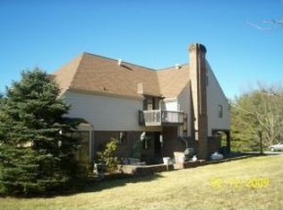 370 S Austin Springs Rd, Johnson City, TN 37601