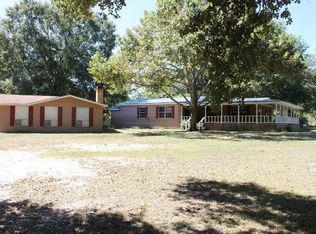 252 Lakeview Dr, Huntington, TX 75949