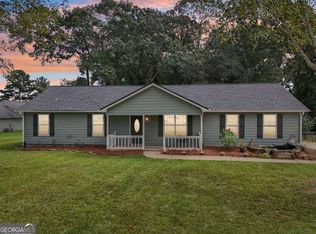 25 Rolling Ridge Ct, Covington, GA 30016