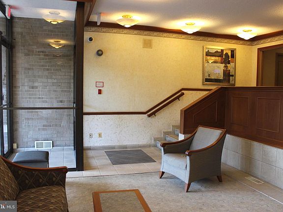 5th image of 118 Monroe St #12