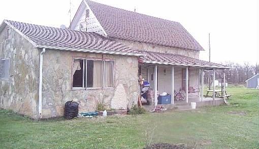 3rd image of 9826 Farm Road 2090