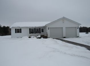 309 Durkee Road, Highgate, VT 05459