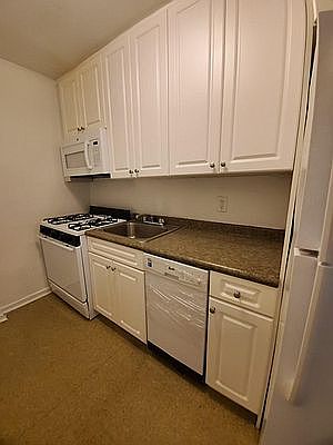 5th image of 5115 Van Kleeck St APT 7N
