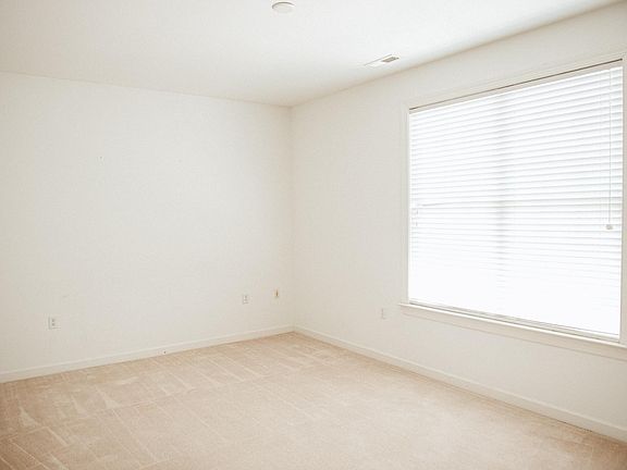 2nd image of 529 Sweet Leaf Pl