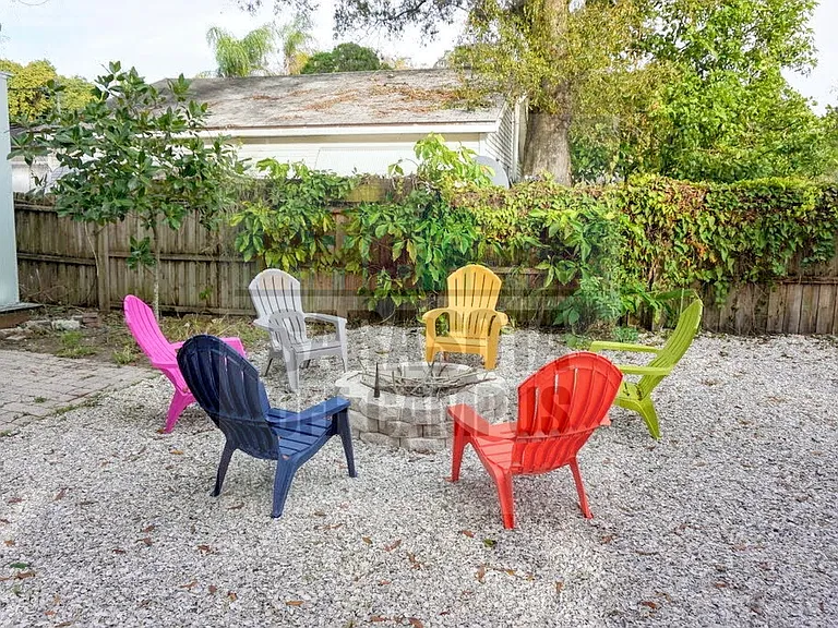 3600 Old Bradenton Rd #B — Photo 31