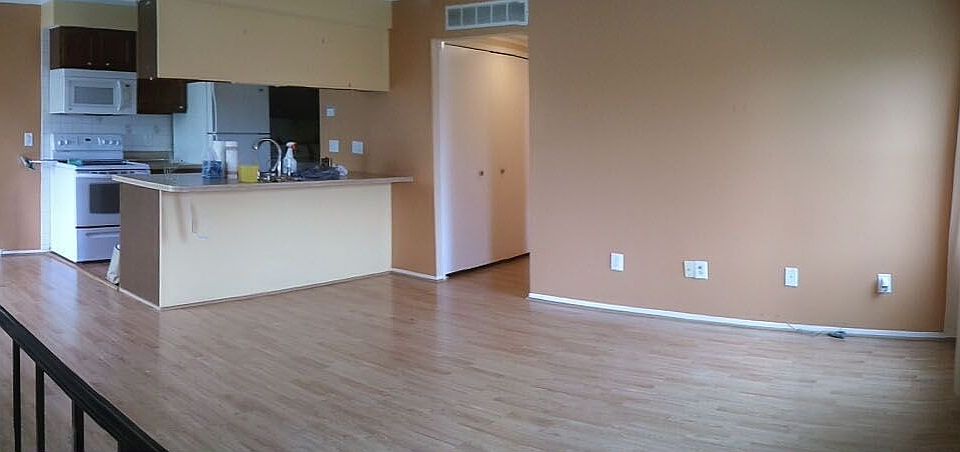 living room panorama1