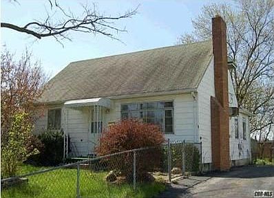 2nd image of 4221 Sexton Dr