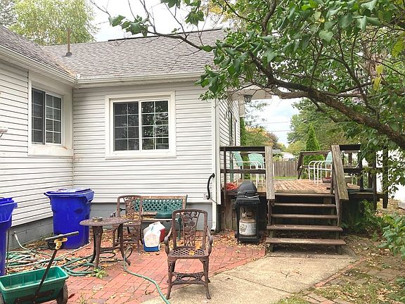 5th image of 1803 Westwood Dr