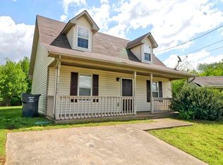1134 Keith Ave, Oak Grove, KY 42262
