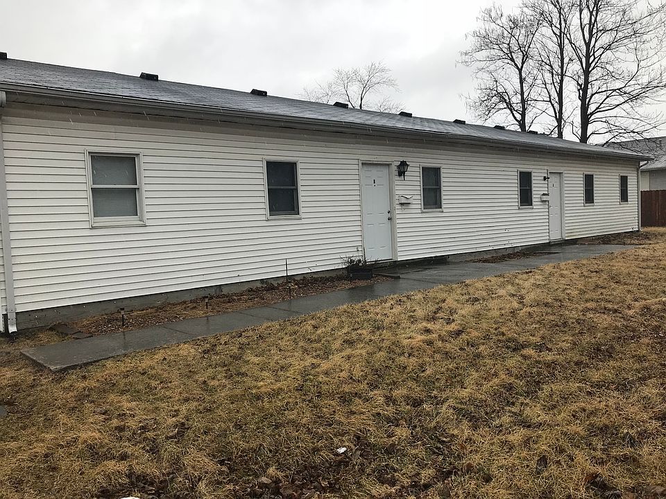 1st image of 813 W Church St