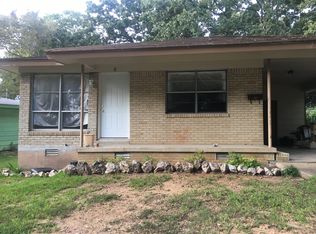 4 Southern Oaks Dr, Little Rock, AR 72209