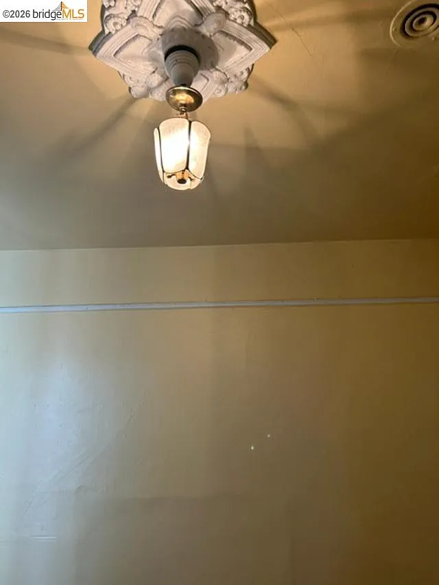 3 bed, $2,995 — Photo 4