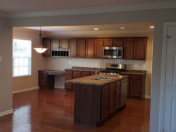 5th image of 11639 Cassidy Ln