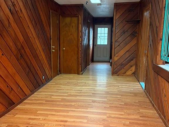 4th image of 35 Milburn Rd Unit 5