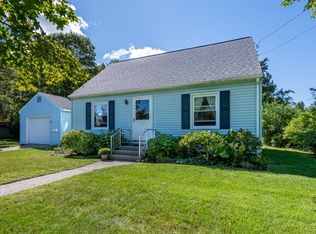 260 N Maple St, Northampton, MA 01062