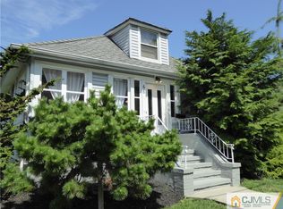 66 Bartell Pl, Clark, NJ 07066