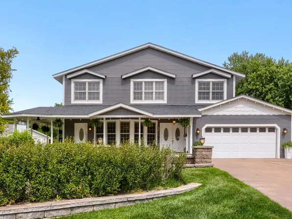 8664 Xenium Ln N, Maple Grove, MN 55369