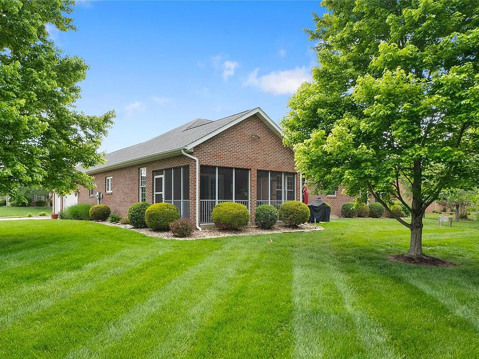1013 Far Oaks Dr, Caseyville, IL 62232 Zillow
