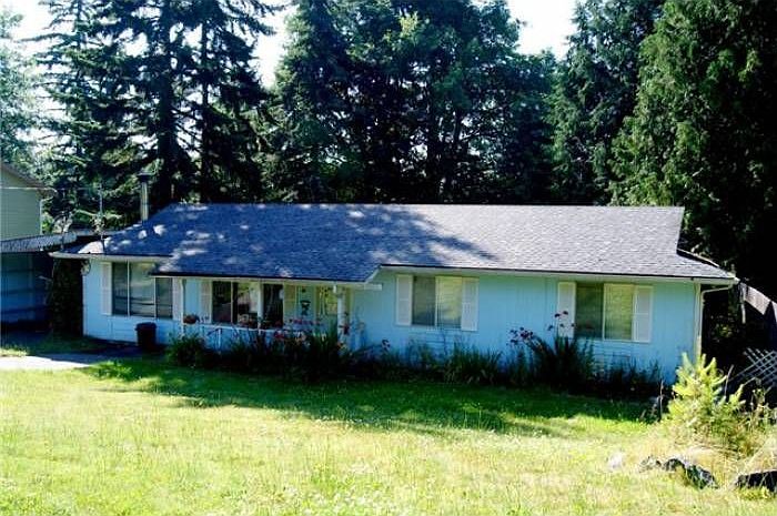 1st image of 26969 Frodesen Cir NE