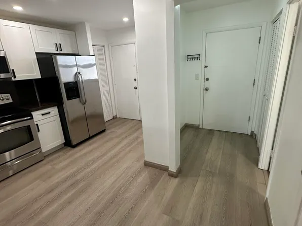 1660 NE 191st St APT 404-1, North Miami Beach, FL 33179