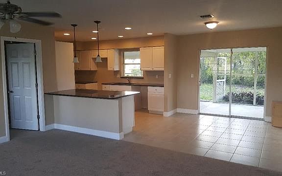 5th image of 344 Grandale St