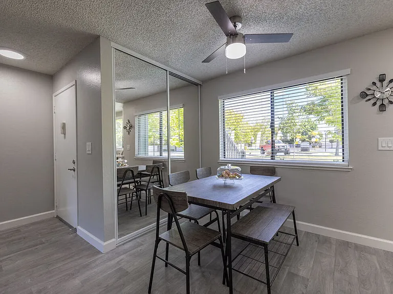 Diablo Vista Apartments — Photo 29
