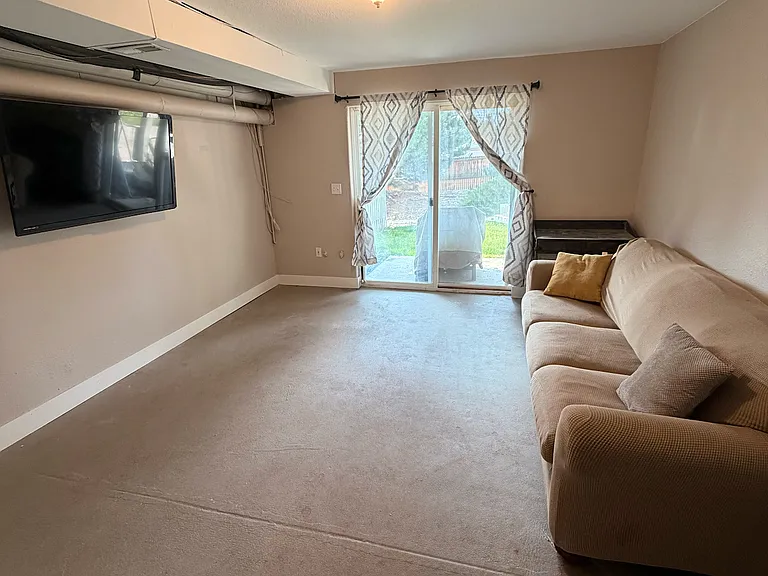 2031 Oakcrest Cir — Photo 34