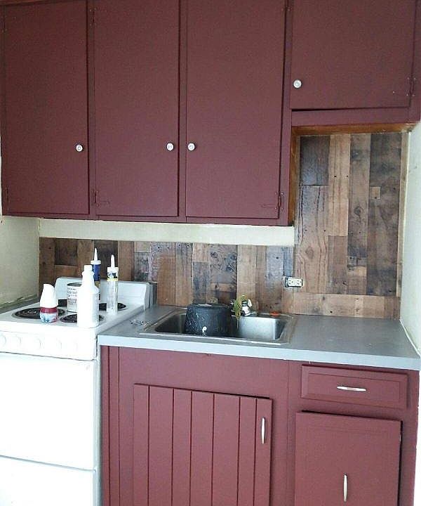 2nd image of 21 N Front St APT 1A