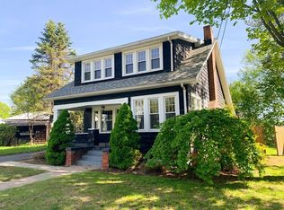 6 Cherry Hl, Holyoke, MA 01040