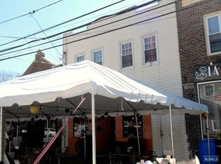 190 W Englewood Ave #2, Teaneck, NJ 07666