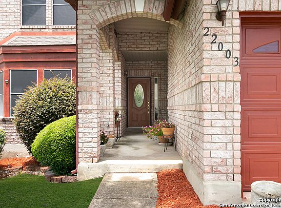 4th image of 22003 Oriole Hill Dr