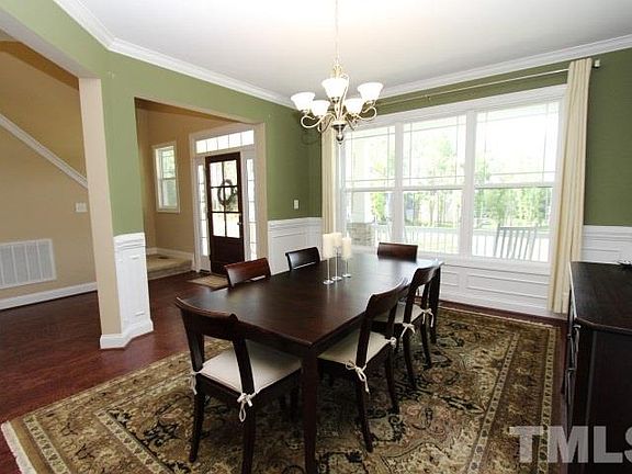4th image of 53 Westfield Ct