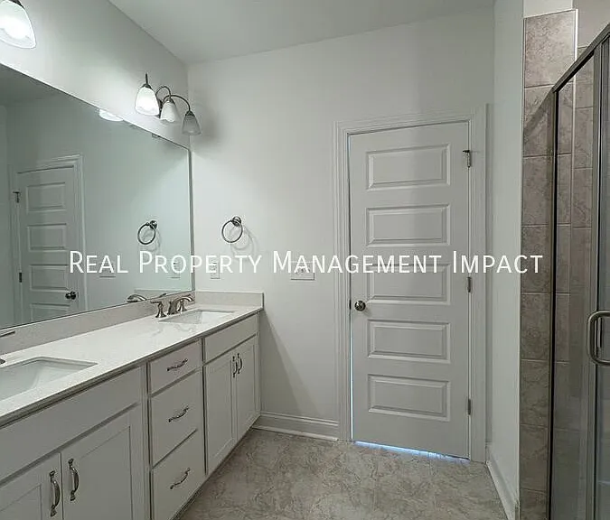 616 Market Grove Dr #100 — Photo 28