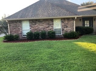 42194 Norwood Rd, Gonzales, LA 70737