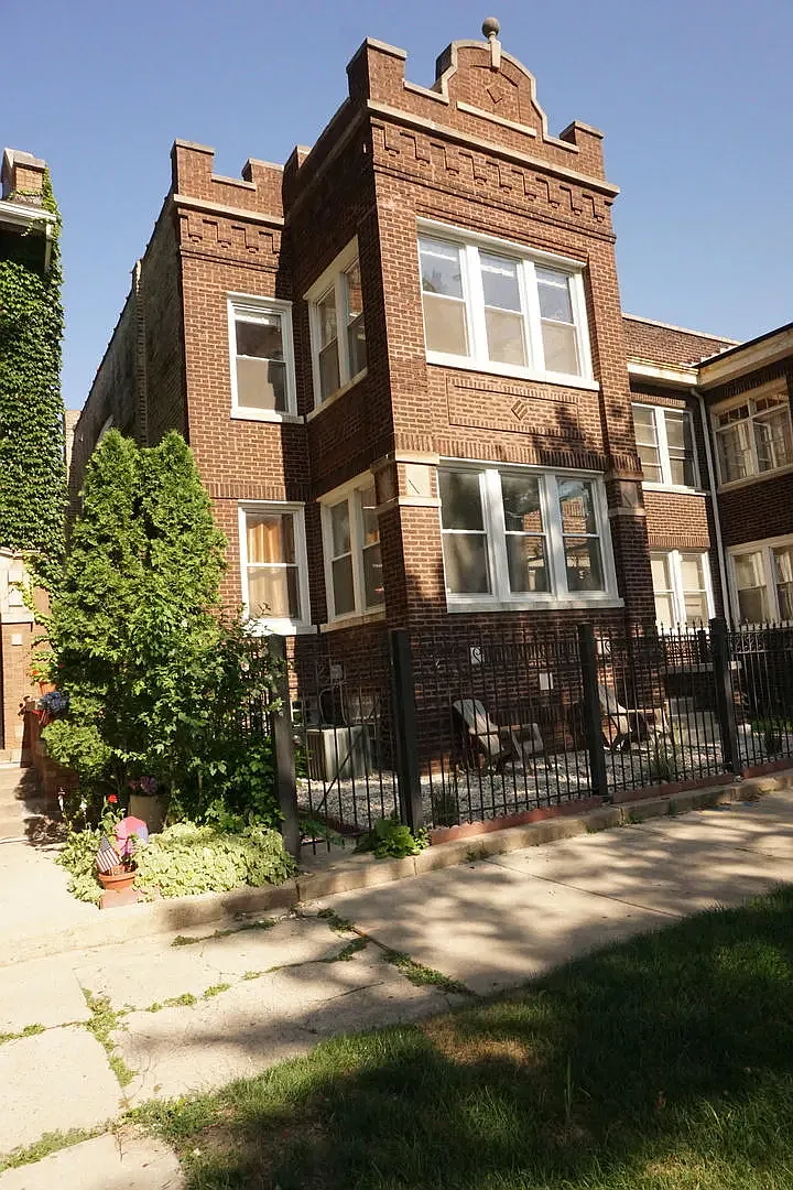 2 bed, 1400 sqft, $2,795 — Photo 1